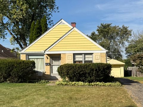 Photo of 112 S Iowa Avenue, Addison, IL 60101 (MLS # 12485801)