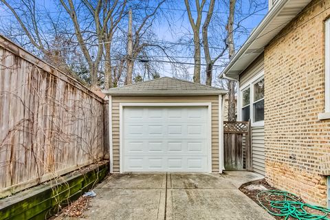 Tiny photo for 1716 W Beverly Glen Parkway, Chicago, IL 60643 (MLS # 12483472)