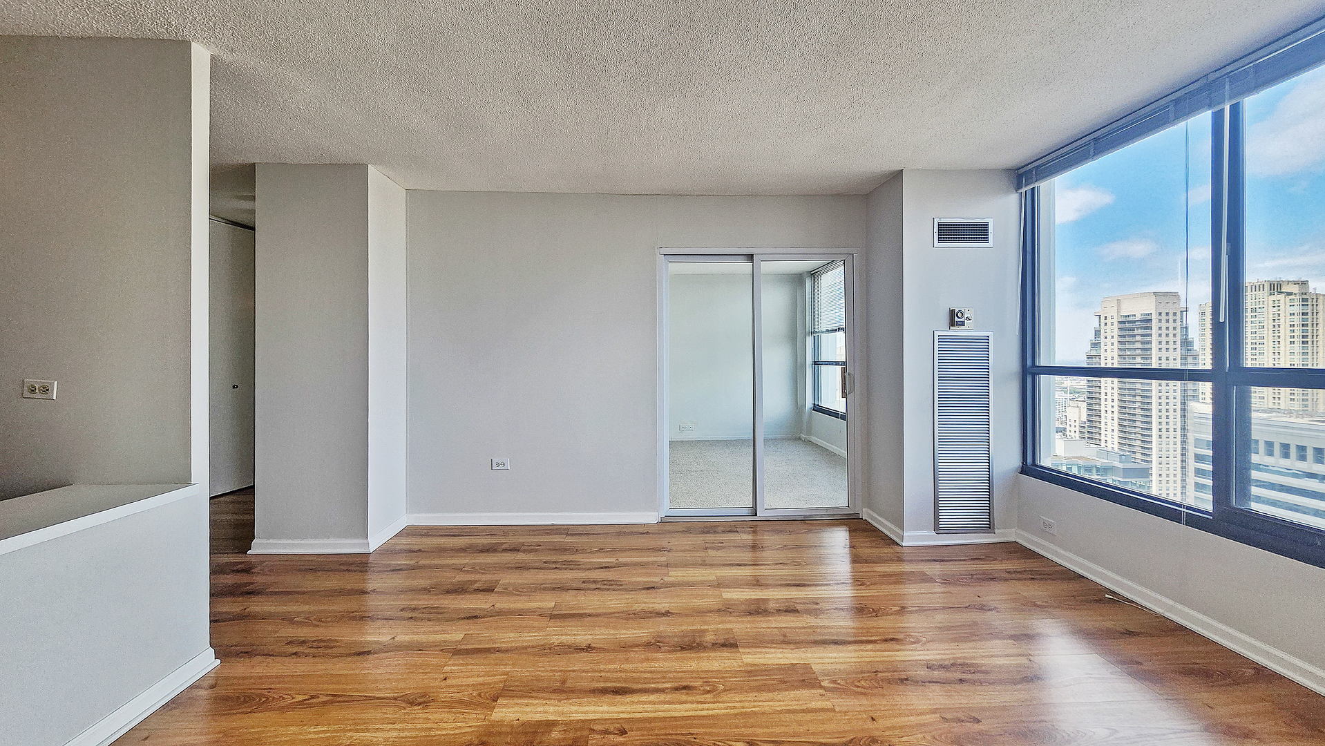 405 N WABASH Avenue 4712