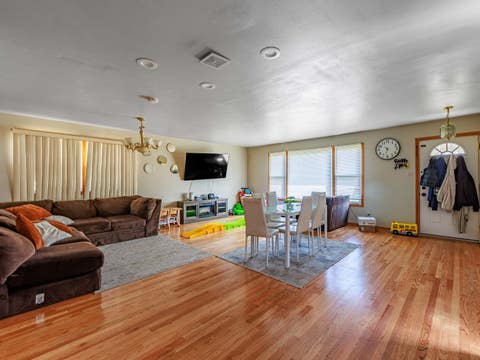 Tiny photo for 7832 Lamon Avenue, Burbank, IL 60459 (MLS # 12721289)