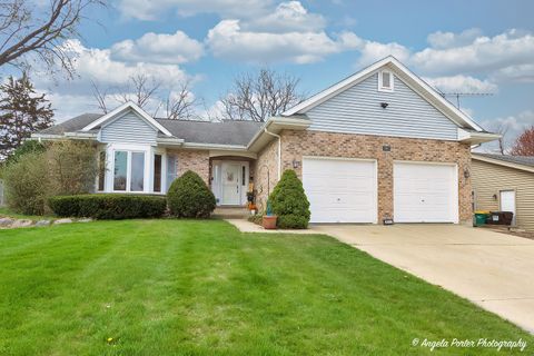 911 HAMPTON Court McHenry IL 60050
