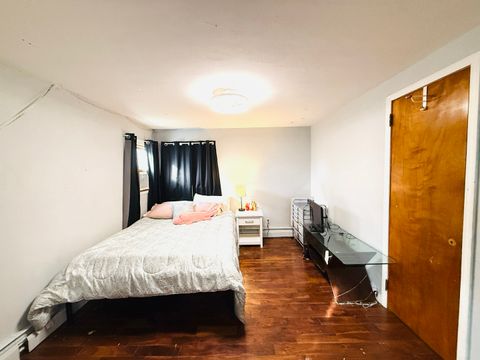 Tiny photo for 816 E Elm Street, Hoopeston, IL 60942 (MLS # 12520470)