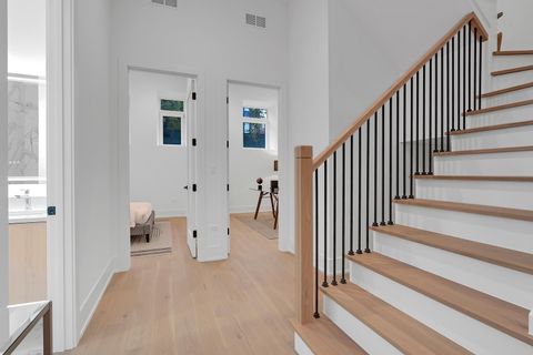 Tiny photo for 505 W Elm Street #5, Chicago, IL 60610 (MLS # 12605615)