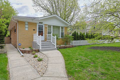 Tiny photo for 8711 Hamlin Avenue, Skokie, IL 60076 (MLS # 12631847)
