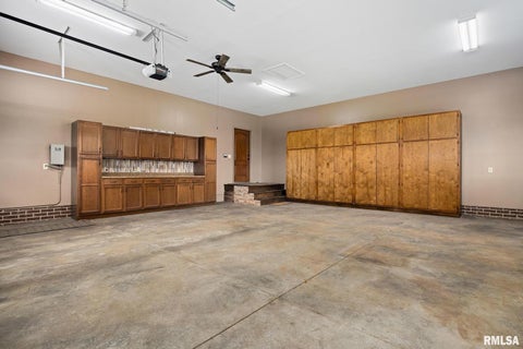 Tiny photo for 2988 N 400 East Road, Mclean, IL 61754 (MLS # 12647535)