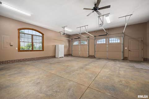 Tiny photo for 2988 N 400 East Road, Mclean, IL 61754 (MLS # 12647535)