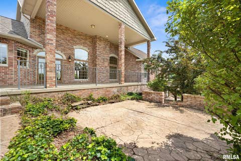 Tiny photo for 2988 N 400 East Road, Mclean, IL 61754 (MLS # 12647535)