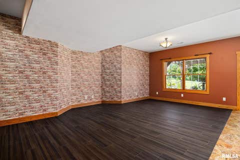 Tiny photo for 2988 N 400 East Road, Mclean, IL 61754 (MLS # 12647535)