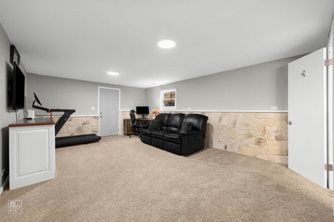 Tiny photo for 562 Coolidge Avenue, Glen Ellyn, IL 60137 (MLS # 12790485)