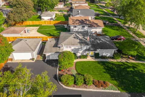 Tiny photo for 562 Coolidge Avenue, Glen Ellyn, IL 60137 (MLS # 12790485)