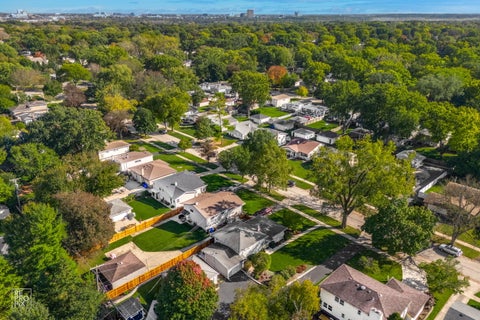 Tiny photo for 562 Coolidge Avenue, Glen Ellyn, IL 60137 (MLS # 12790485)
