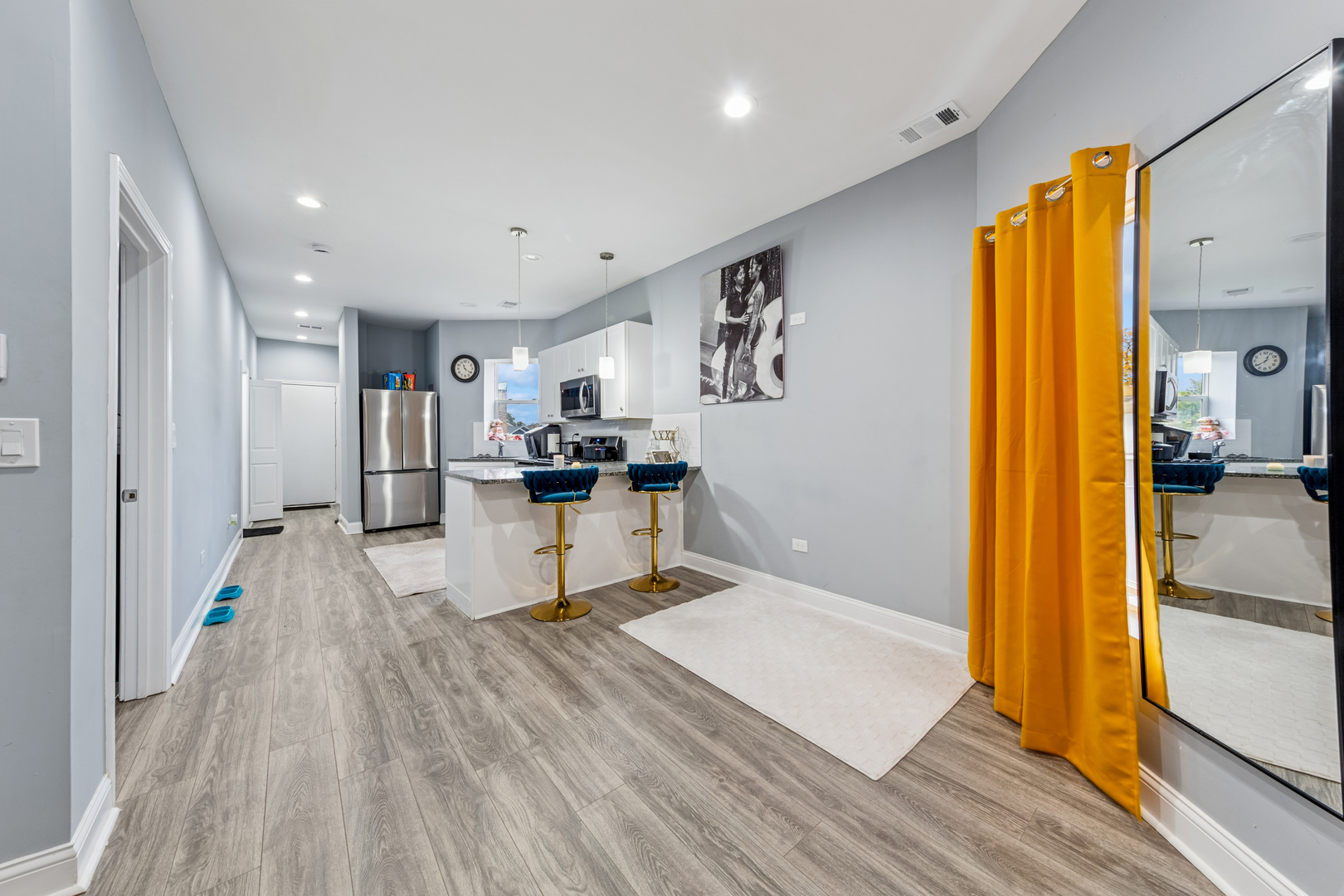 1918 S Kedzie Avenue