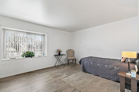 Tiny photo for 1531 Mckool Avenue, Streamwood, IL 60107 (MLS # 12563466)