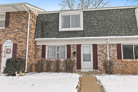 Tiny photo for 1531 Mckool Avenue, Streamwood, IL 60107 (MLS # 12563466)