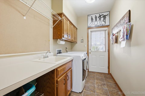 Tiny photo for 1222 Winners Cup Circle, St. Charles, IL 60174 (MLS # 12754849)
