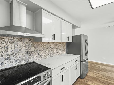 Tiny photo for 334 Northway Park Drive #5, Machesney Park, IL 61115 (MLS # 12500011)