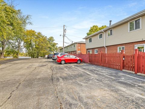 Tiny photo for 334 Northway Park Drive #5, Machesney Park, IL 61115 (MLS # 12500011)