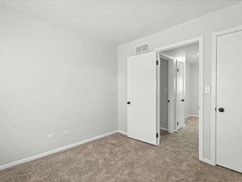 Tiny photo for 334 Northway Park Drive #5, Machesney Park, IL 61115 (MLS # 12500011)