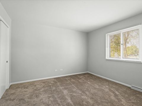 Tiny photo for 334 Northway Park Drive #5, Machesney Park, IL 61115 (MLS # 12500011)