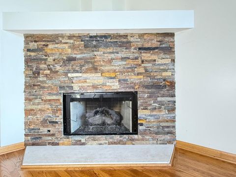 Tiny photo for 1537 Chatfield Court #1537, Roselle, IL 60172 (MLS # 12496637)