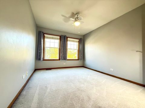 Tiny photo for 1537 Chatfield Court #1537, Roselle, IL 60172 (MLS # 12496637)