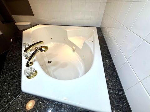 Tiny photo for 1537 Chatfield Court #1537, Roselle, IL 60172 (MLS # 12496637)