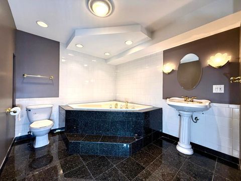 Tiny photo for 1537 Chatfield Court #1537, Roselle, IL 60172 (MLS # 12496637)