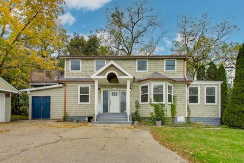 Tiny photo for 207 Shady Lane, Mundelein, IL 60060 (MLS # 12500073)