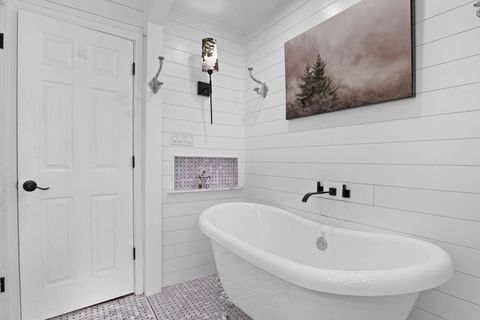 Tiny photo for 9515 S Peoria Street, Chicago, IL 60643 (MLS # 12498262)