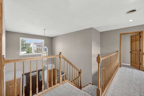 Tiny photo for 2919 E 44th Court, Davenport, IA 52807 (MLS # 100000346)