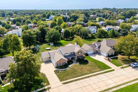 Tiny photo for 2919 E 44th Ct Court, Davenport, IA 52807 (MLS # 100000346)