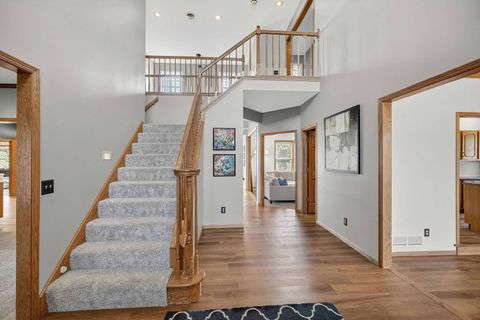 Tiny photo for 2919 E 44th Court, Davenport, IA 52807 (MLS # 100000346)