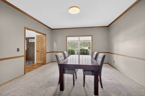 Tiny photo for 2919 E 44th Ct Court, Davenport, IA 52807 (MLS # 100000346)