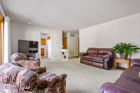 Tiny photo for 522 Edgewood Lane, Elk Grove Village, IL 60007 (MLS # 12523570)