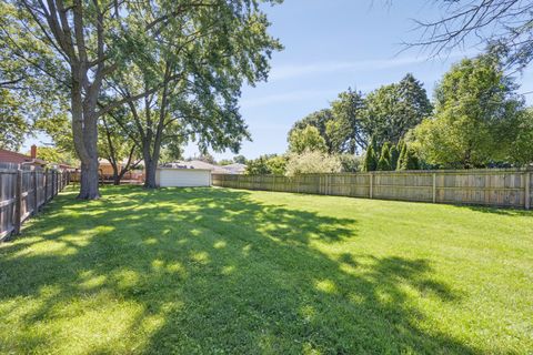 Tiny photo for 730 S Monterey Avenue, Villa Park, IL 60181 (MLS # 12676617)