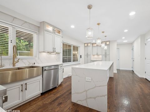 Tiny photo for 49 Braeburn Lane, Barrington Hills, IL 60010 (MLS # 12502025)