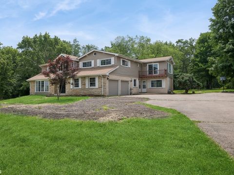 Tiny photo for 49 Braeburn Lane, Barrington Hills, IL 60010 (MLS # 12502025)