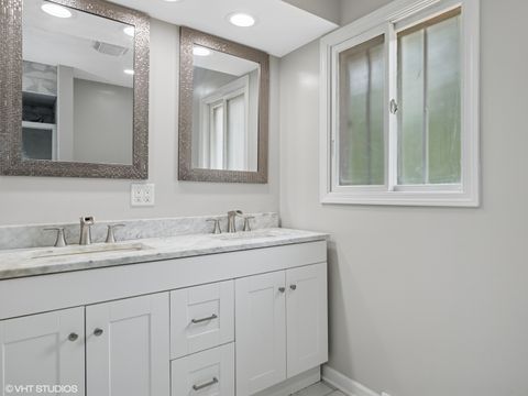 Tiny photo for 49 Braeburn Lane, Barrington Hills, IL 60010 (MLS # 12502025)