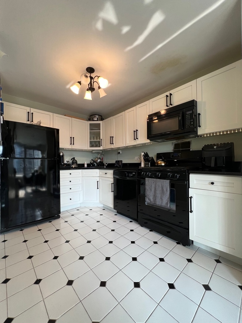 400 E Randolph Street 3726