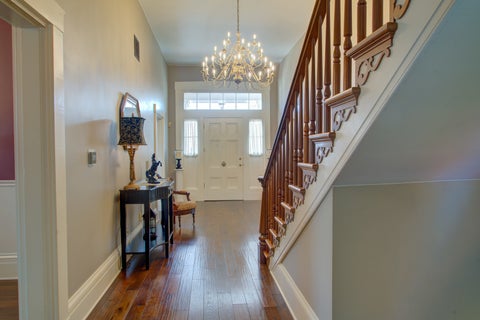 Tiny photo for 224 E 6th Street, Davenport, IA 52803 (MLS # 12741387)