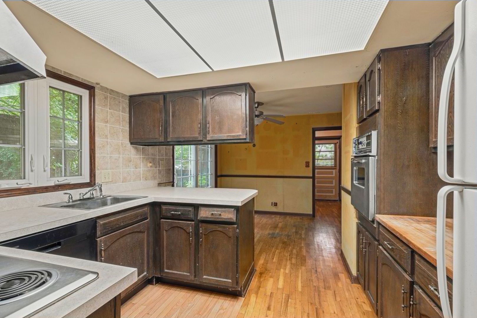 1054 Alden Lane