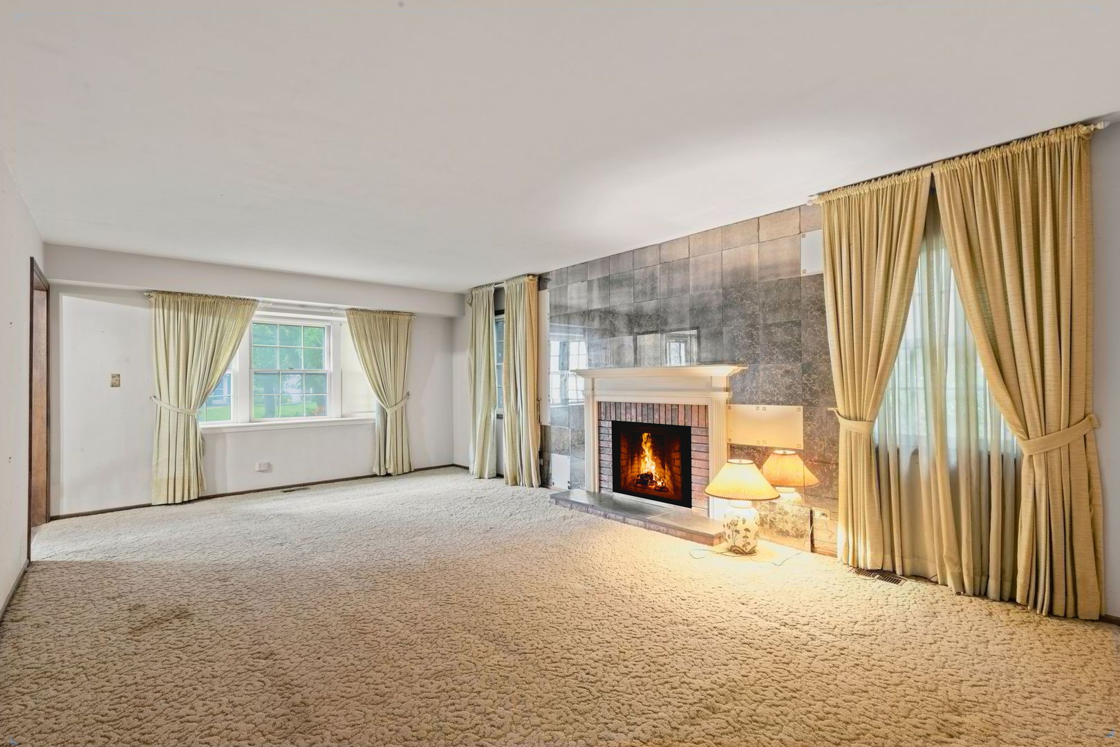1054 Alden Lane