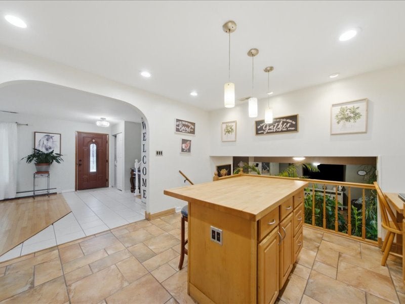 6313 Arcadia Drive