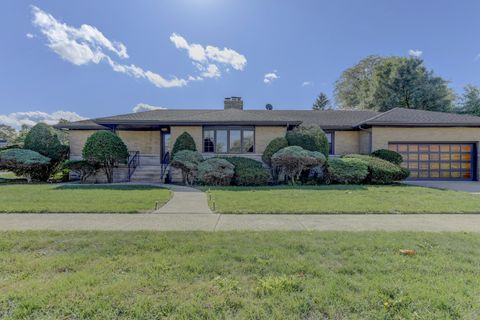 17706 Wentworth Avenue Lansing IL 60438