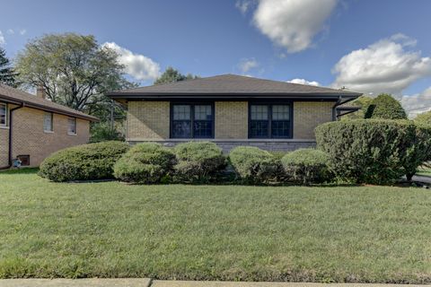 Tiny photo for 17706 Wentworth Avenue, Lansing, IL 60438 (MLS # 12500446)