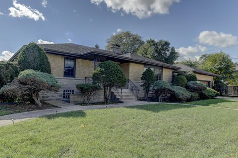 Tiny photo for 17706 Wentworth Avenue, Lansing, IL 60438 (MLS # 12500446)