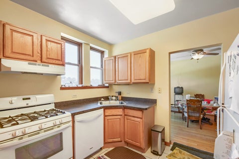 Tiny photo for 10943 S Longwood Drive #2, Chicago, IL 60643 (MLS # 12743180)