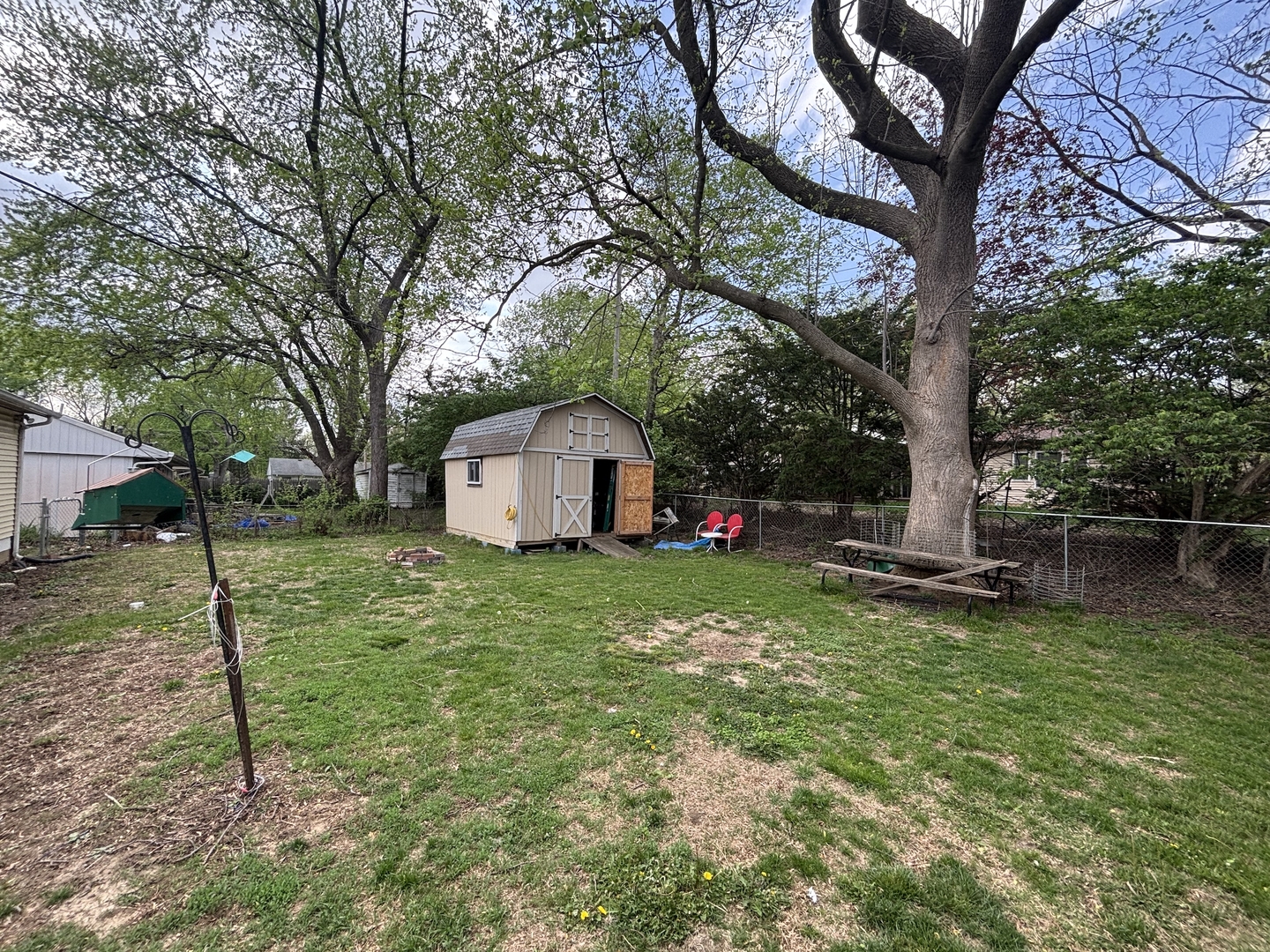 1802 E Michigan Avenue