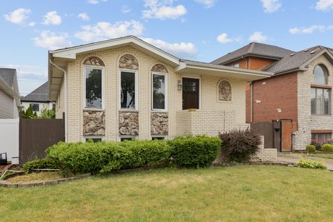 A home in Oak Lawn