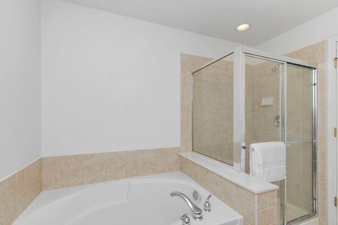 Tiny photo for 1823 Kelberg Avenue, Hoffman Estates, IL 60192 (MLS # 12491207)